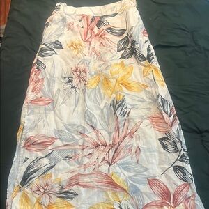 C.C California Linen Skirt with pockets